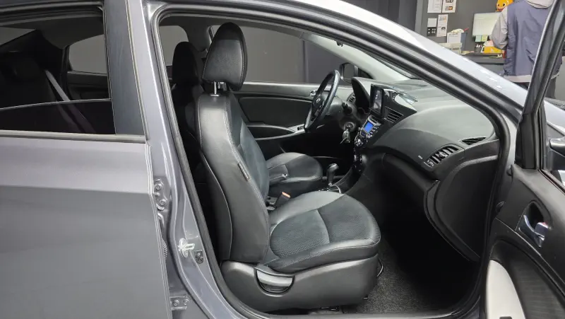 Hyundai Accent