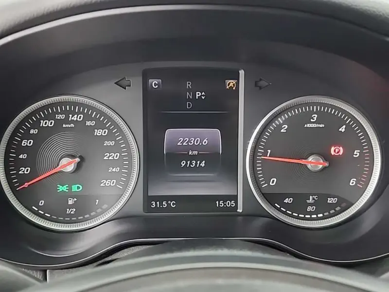 Mercedes-Benz C-Class
