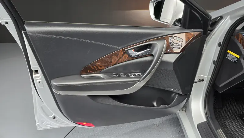 Hyundai Aslan