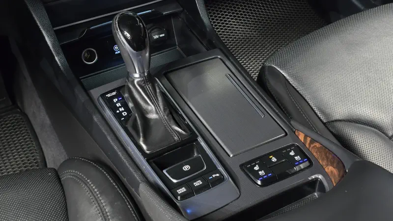 Hyundai Aslan