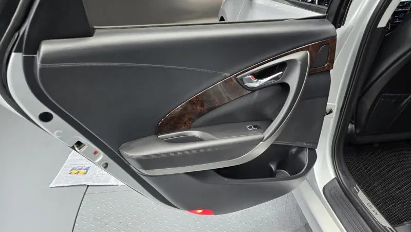 Hyundai Aslan