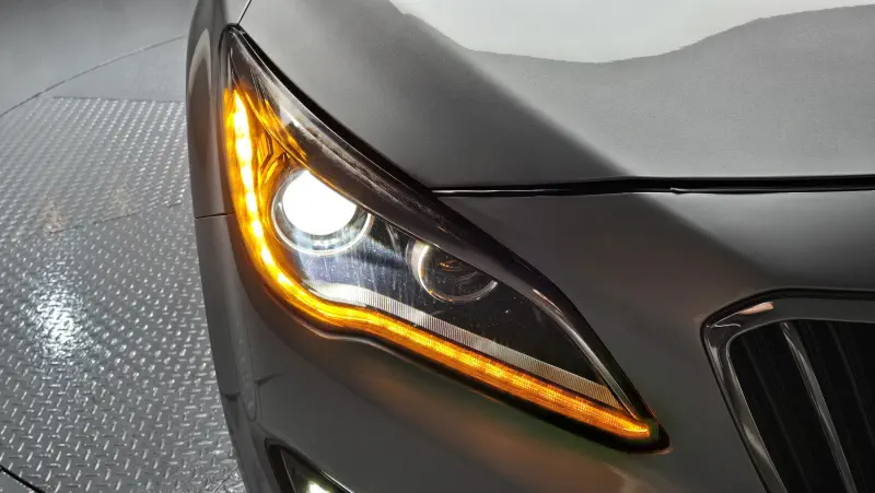 Hyundai Aslan