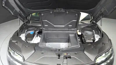 Genesis GV60