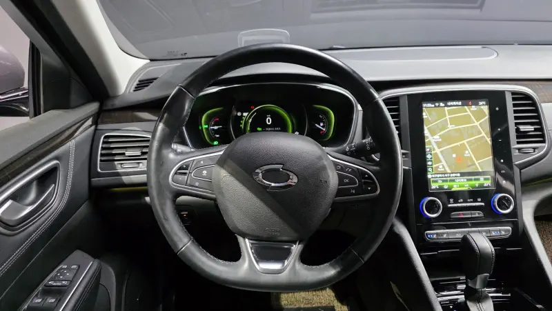 Renault Samsung SM6