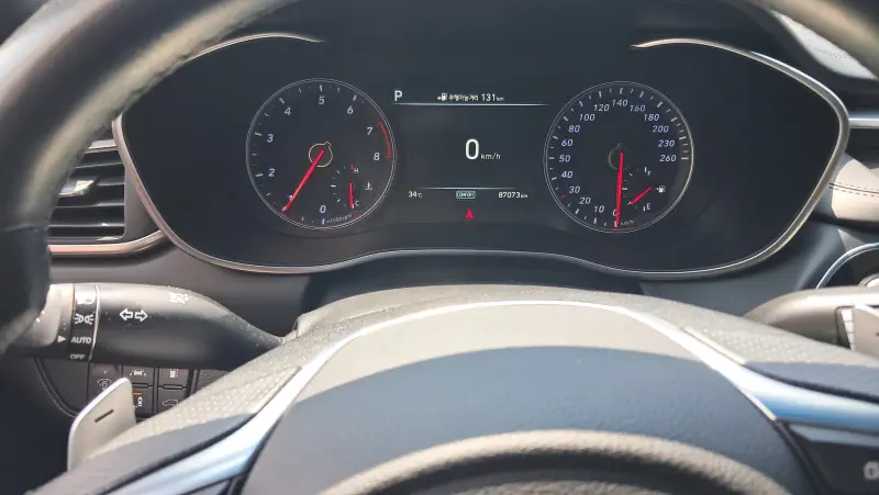 Genesis G70