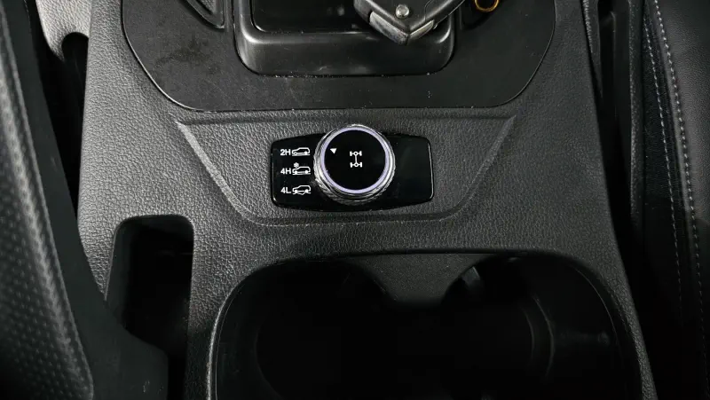 SsangYong Rexton Sports Khan
