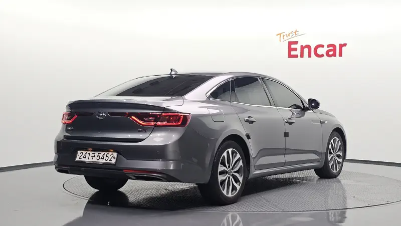 Renault Samsung SM6