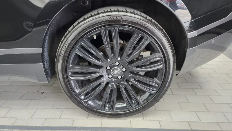 Land Rover Range Rover Velar