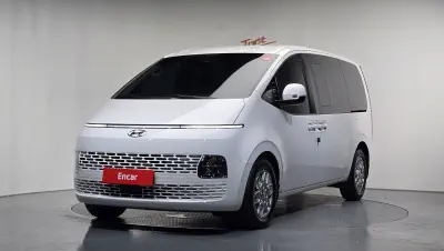 Hyundai Staria