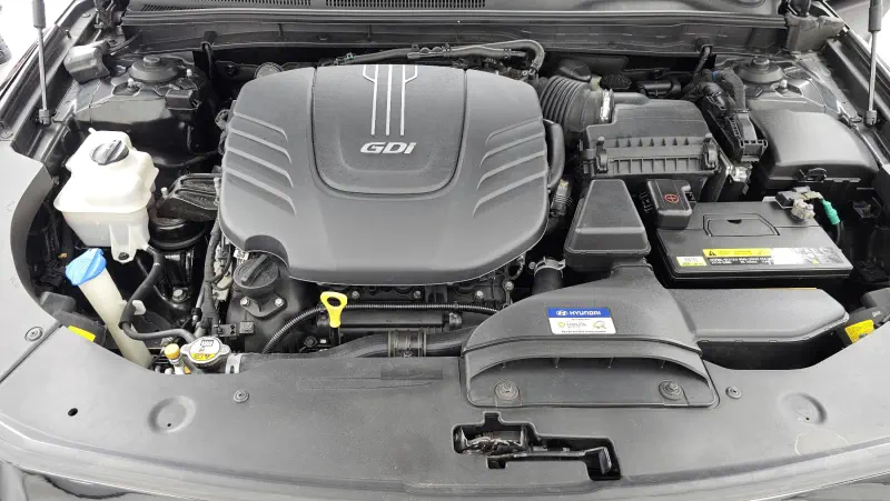 Hyundai Aslan
