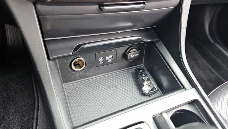 Hyundai Aslan