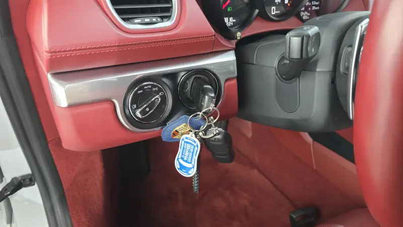 Porsche Cayman