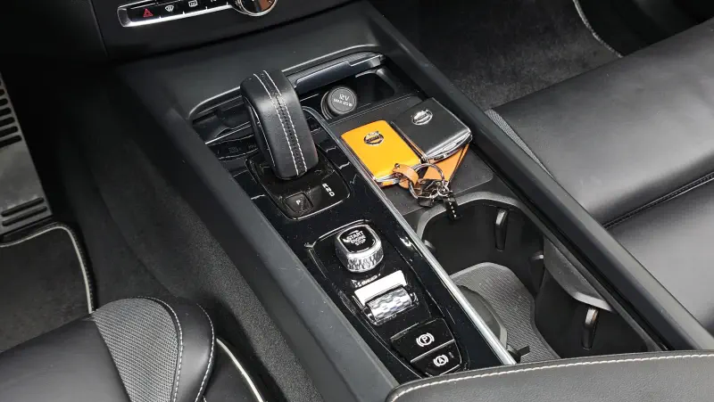 Купить Volvo XC60 Daegu из Кореи