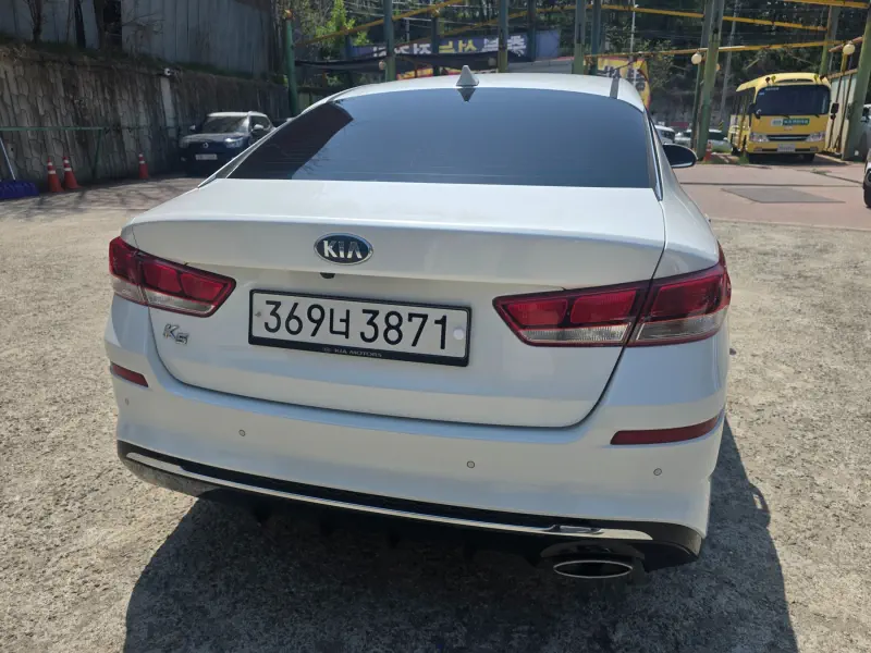 Kia K5