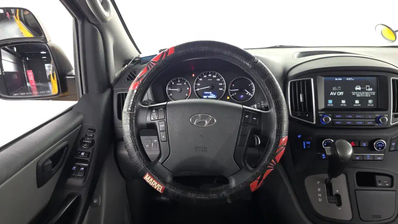 Hyundai Grand Starex