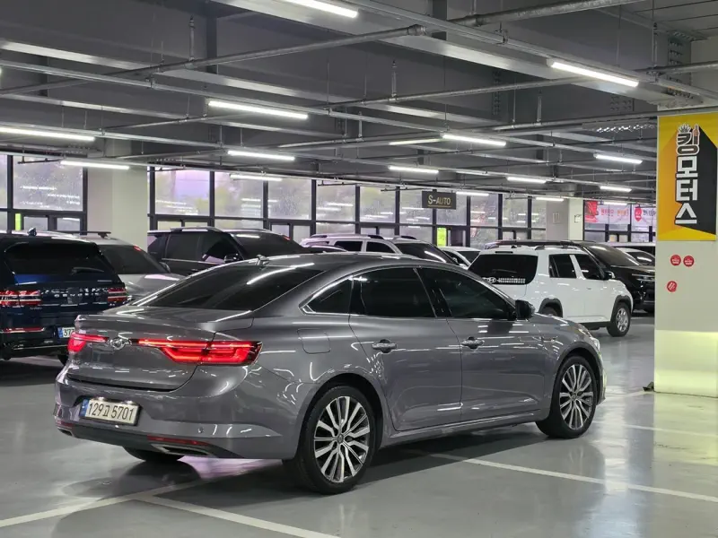 Renault Samsung SM6