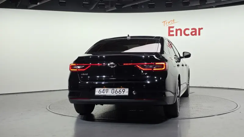 Renault Samsung SM6