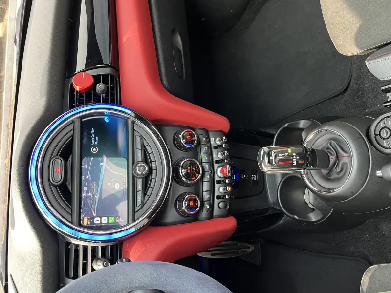 Mini Hatch