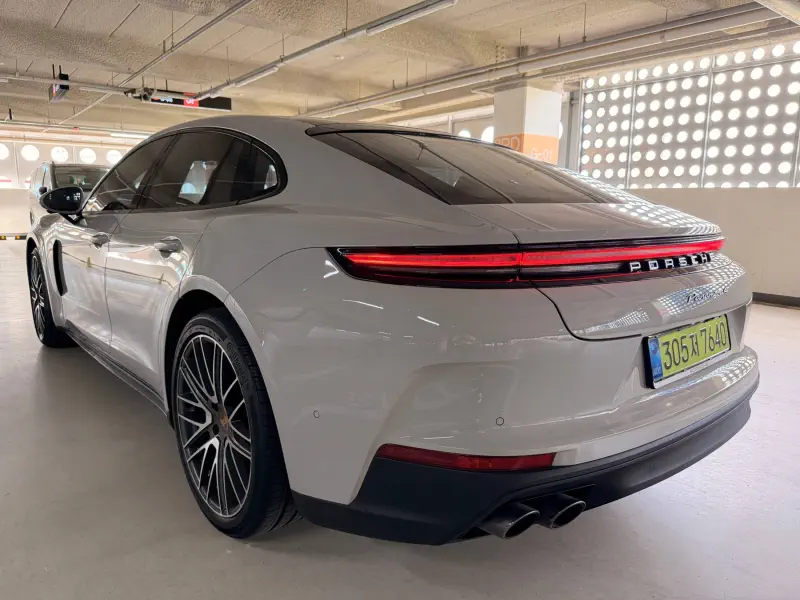 Porsche Panamera