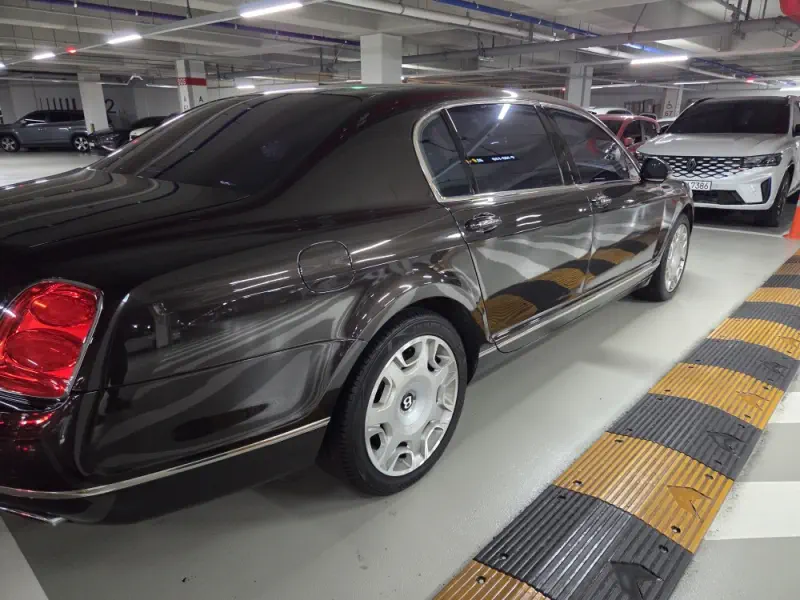 Bentley Flying Spur