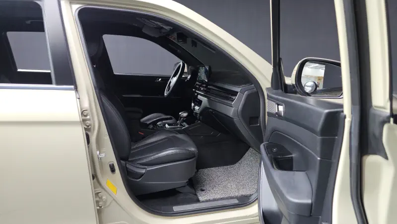 SsangYong Rexton Sports Khan