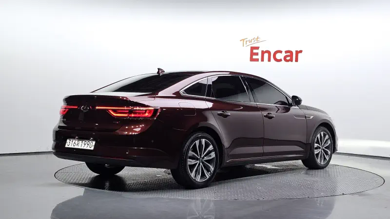 Renault Samsung SM6