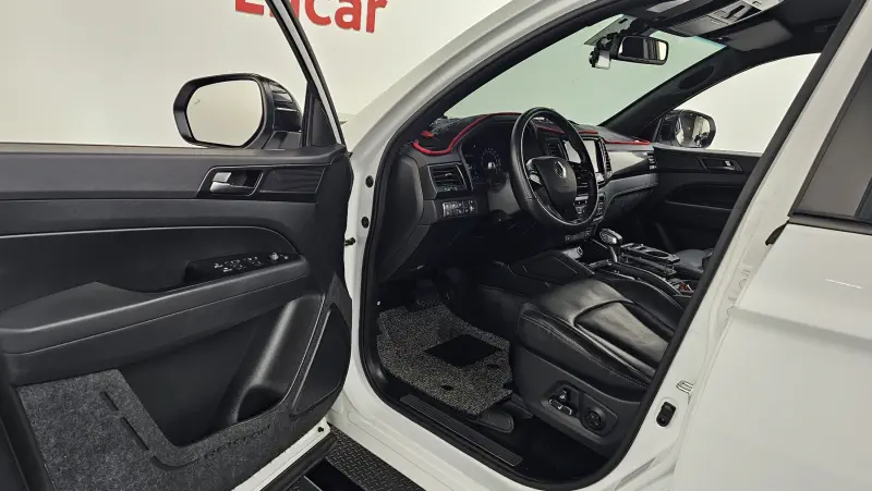 SsangYong Rexton Sports