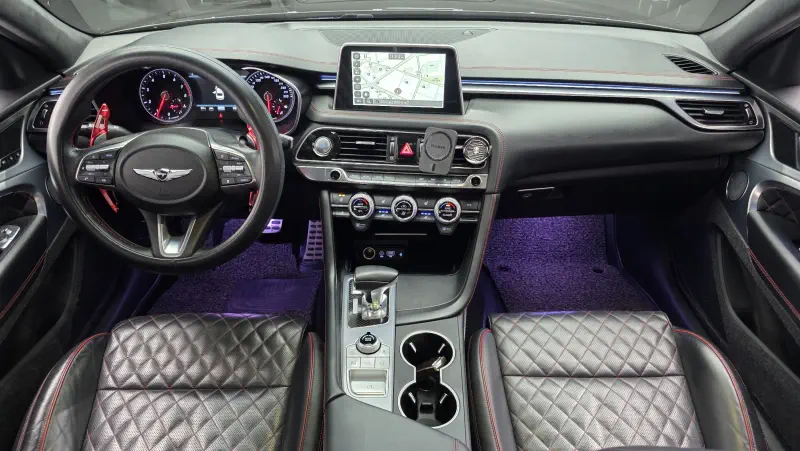 Genesis G70