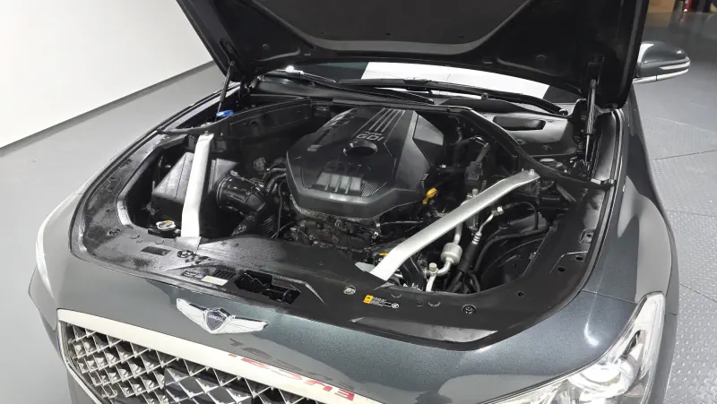 Genesis G70