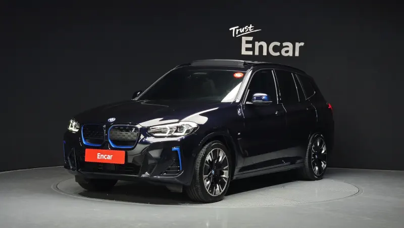 BMW iX3