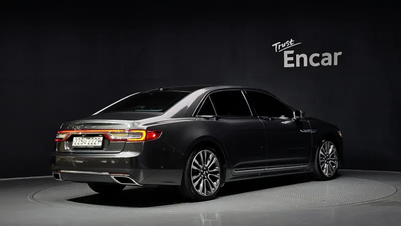 Lincoln Continental