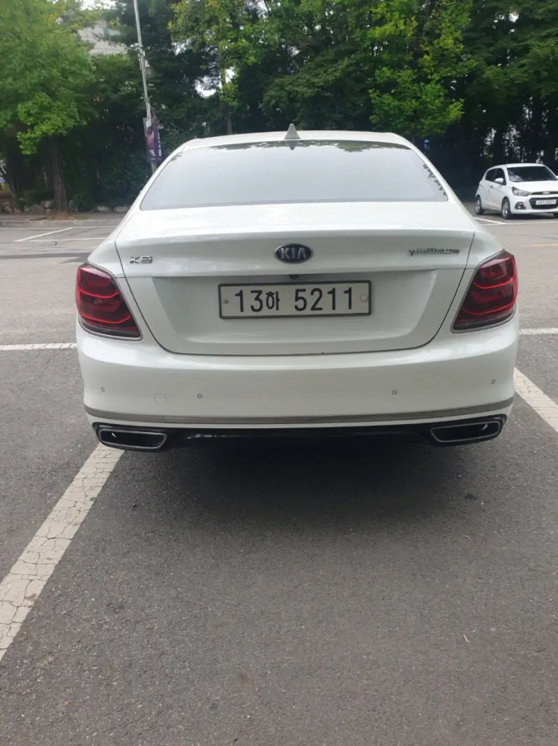 Kia K9