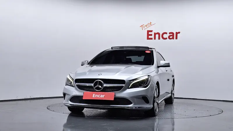 Mercedes-Benz CLA-Class