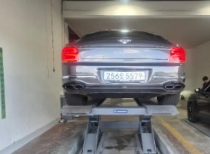 Bentley Flying Spur