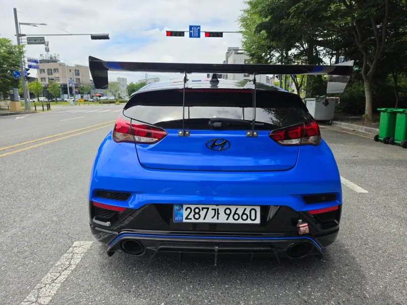 Hyundai Veloster