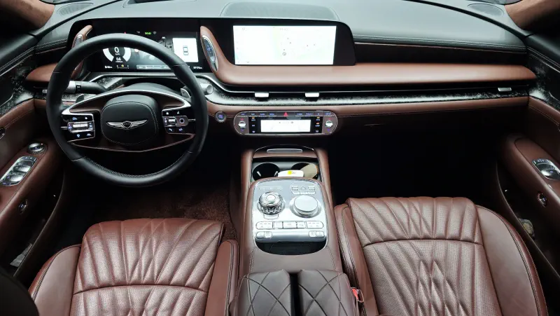 Genesis G90