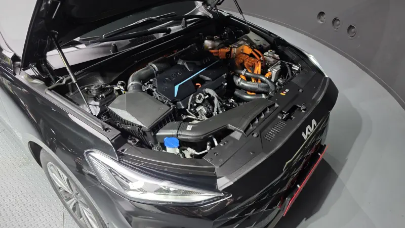 Kia K8