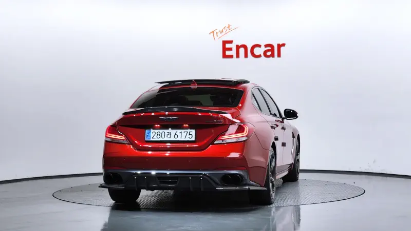 Genesis G70