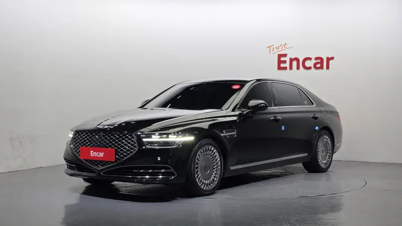 Genesis G90