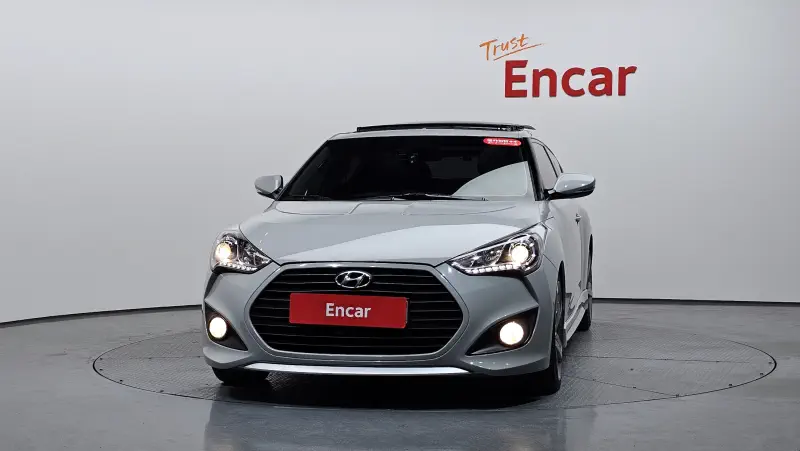 Hyundai Veloster