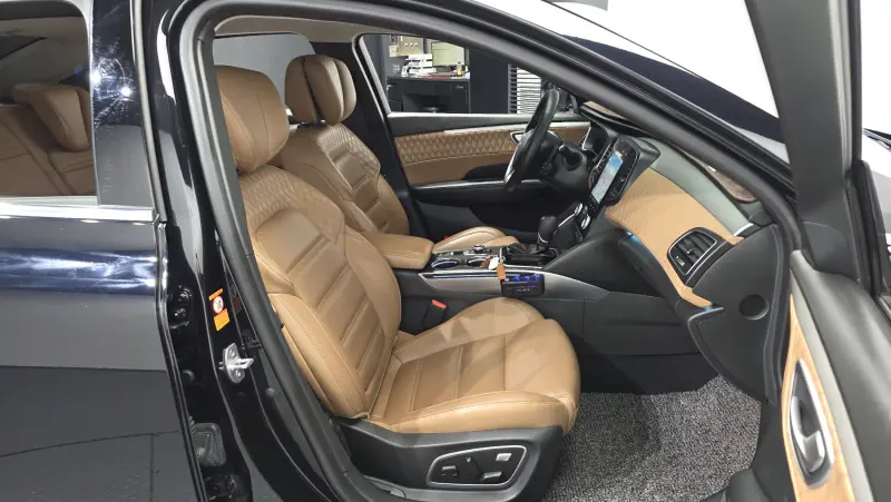Renault Samsung SM6