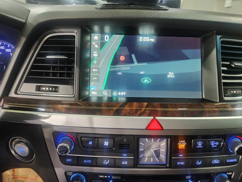 Hyundai Genesis