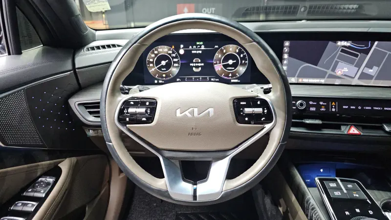 Kia K8