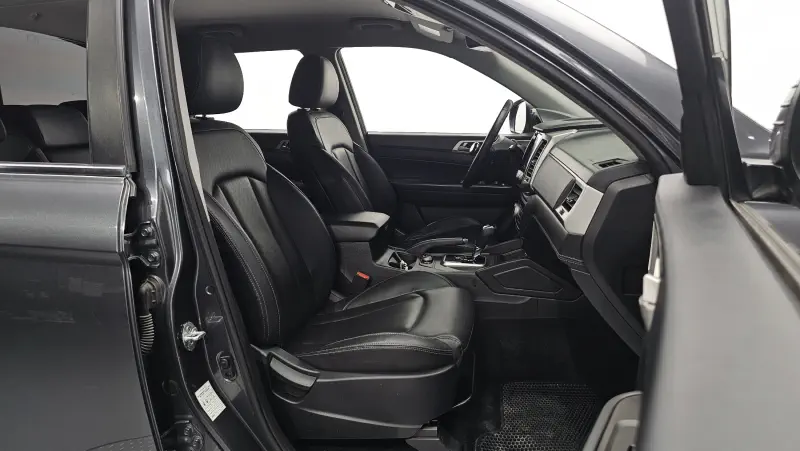 SsangYong Rexton Sports