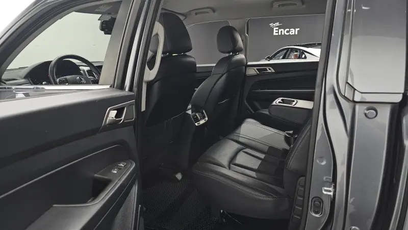 SsangYong Rexton Sports