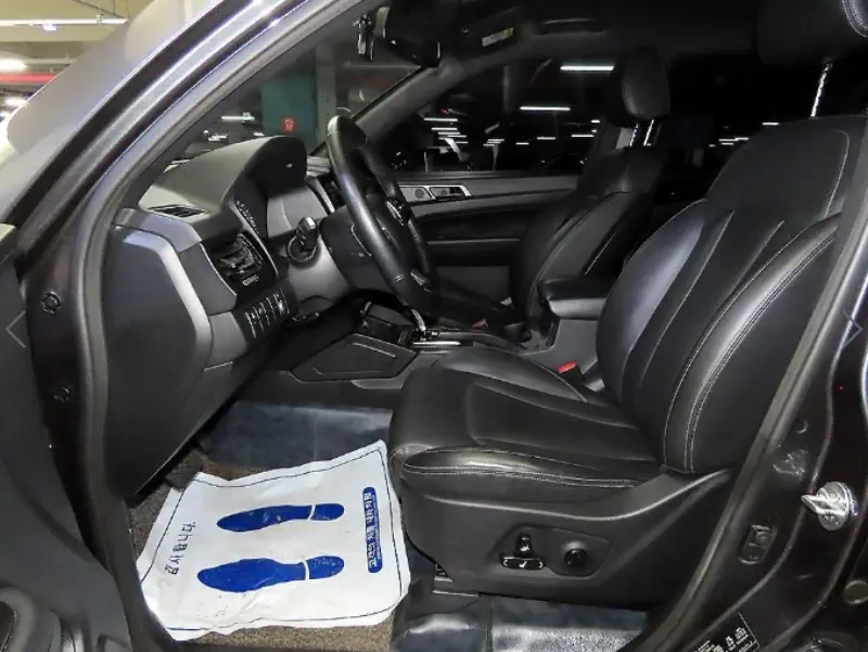SsangYong Rexton Sports Khan