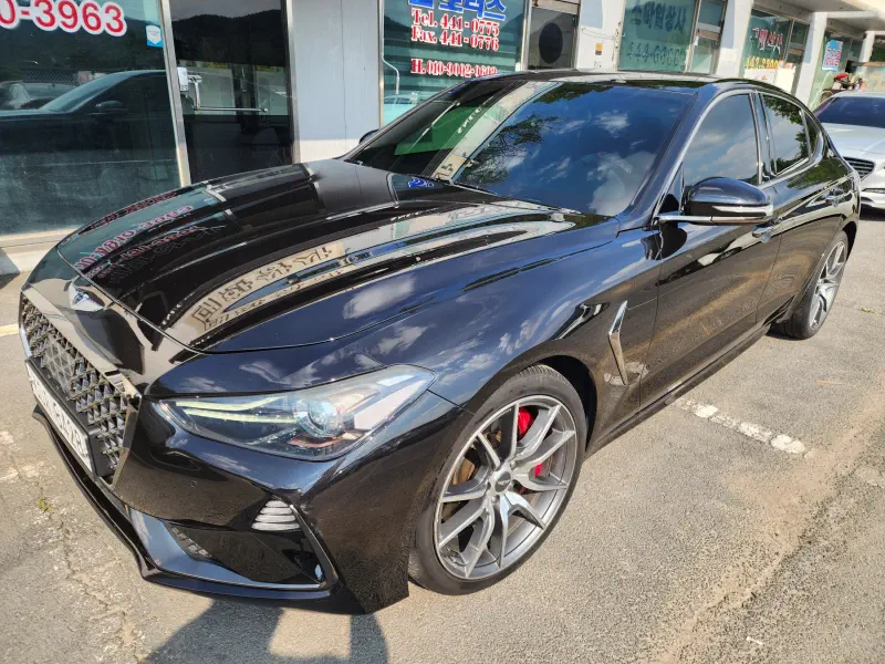 Genesis G70