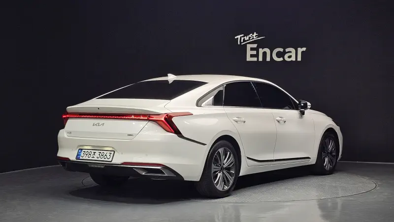 Kia K8