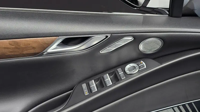 Genesis Electrified G80