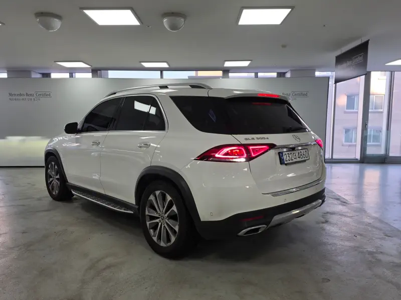 Mercedes-Benz GLE-Class